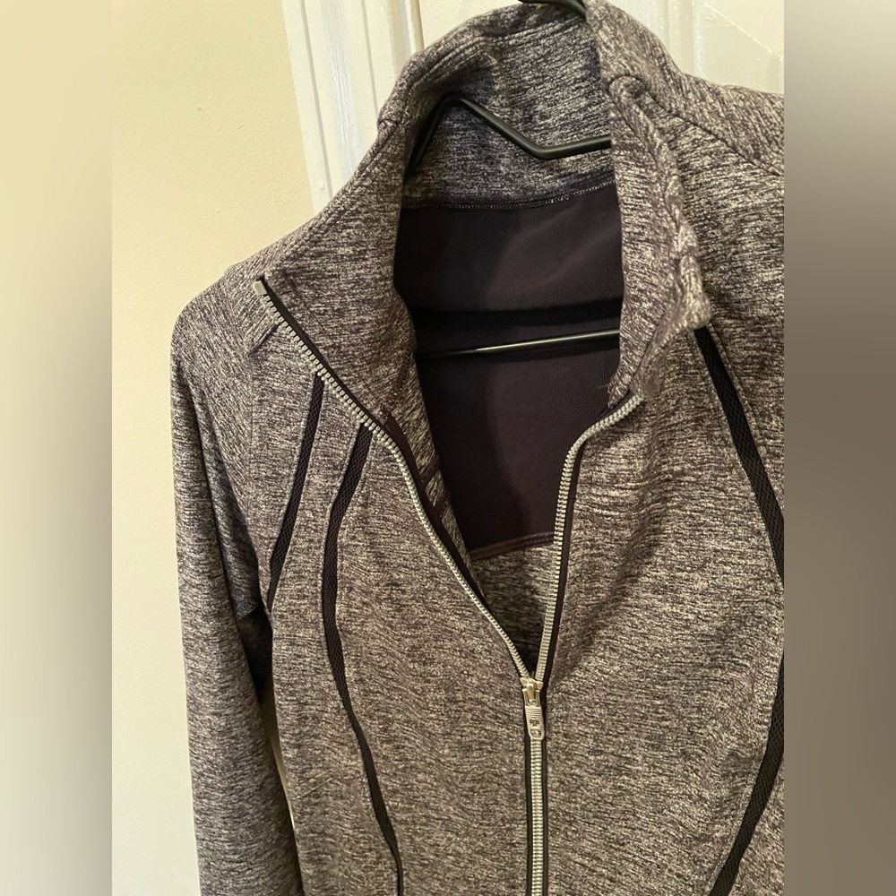 Women’s Lululemon Define Jacket, size 8
